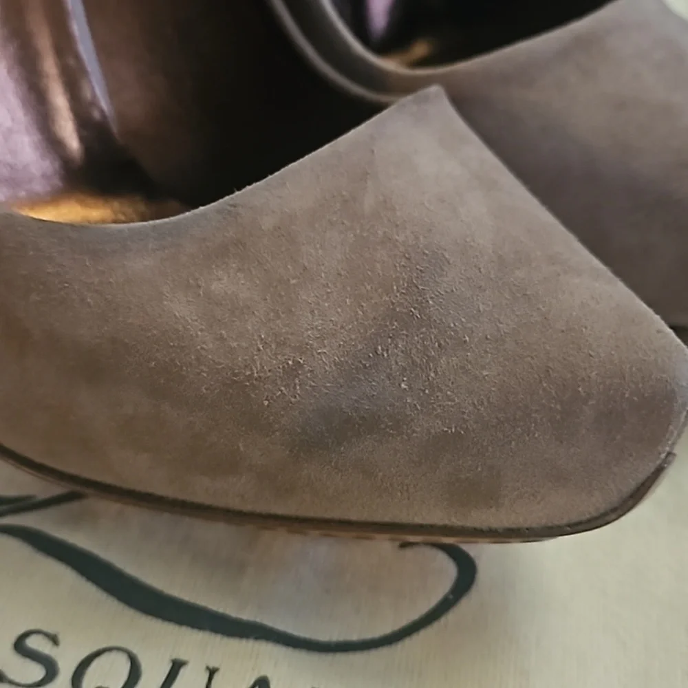 Q by Pasquale Soft Pink Suede Italian made heels size 36 NIB See Description Plz